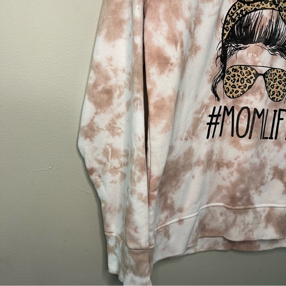 Mom Life Screenprint Sweatshirt - Picture 4 of 6